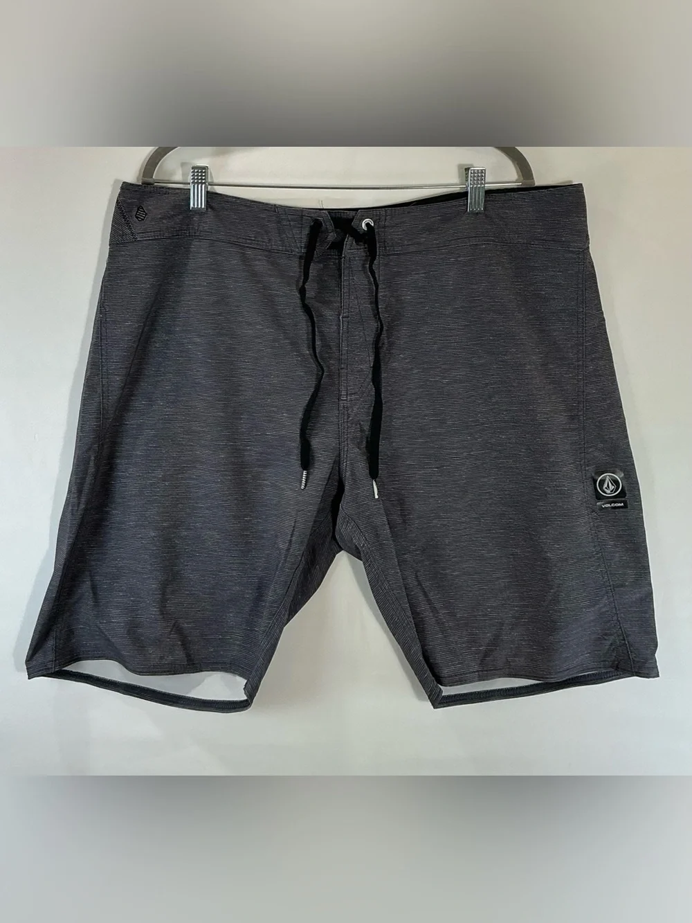 Volcom Striped Board Shorts Size 38 Gray Black Surf Swim Shorts